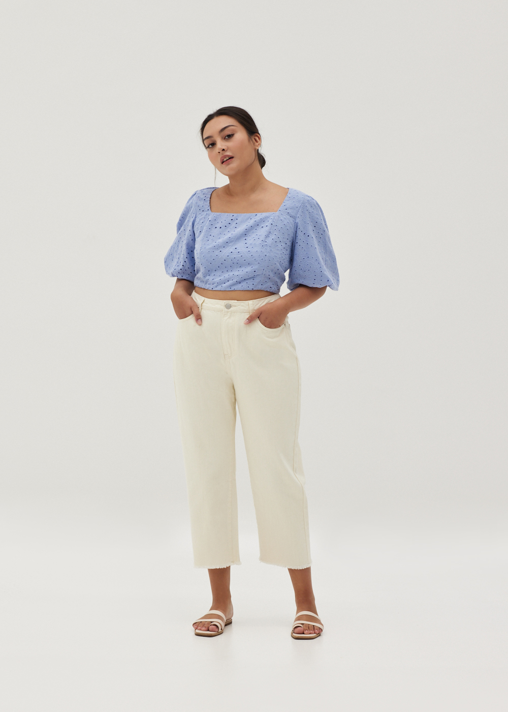 

Kataleya Broderie Puff Sleeve Crop Top-261-L