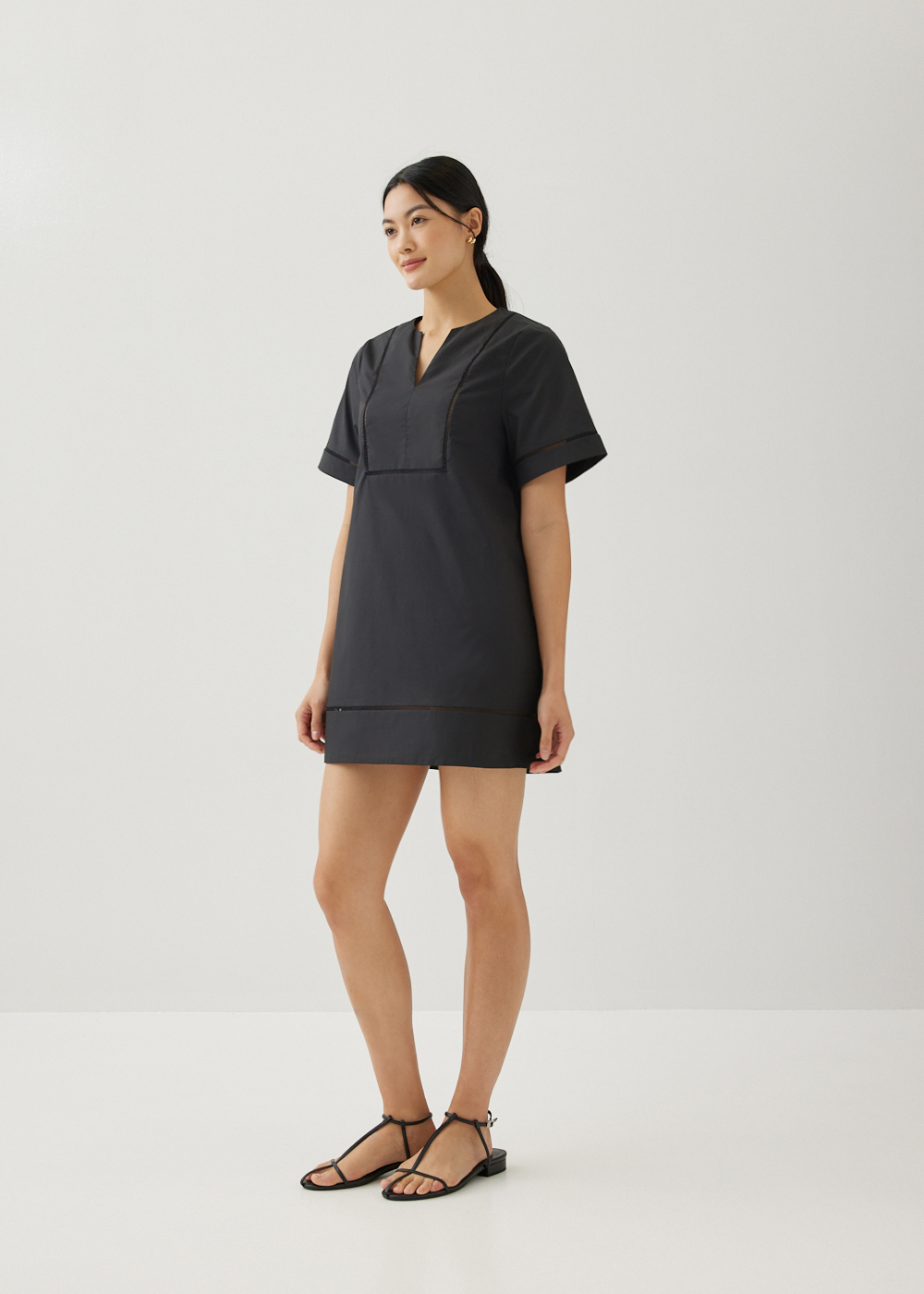 

Vienne Cotton Ladder Trim Shift Dress-014-XS