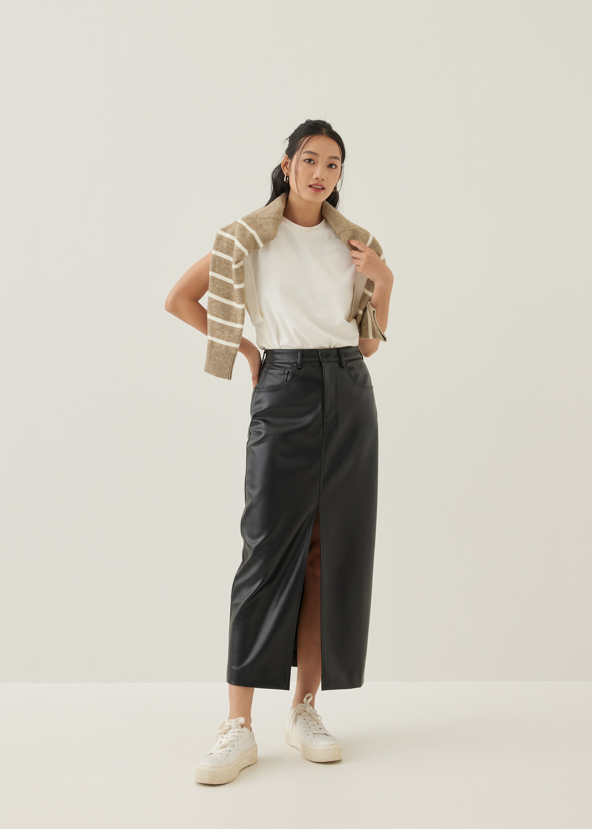 

Jaclyn Pleather Column Maxi Skirt-014-L