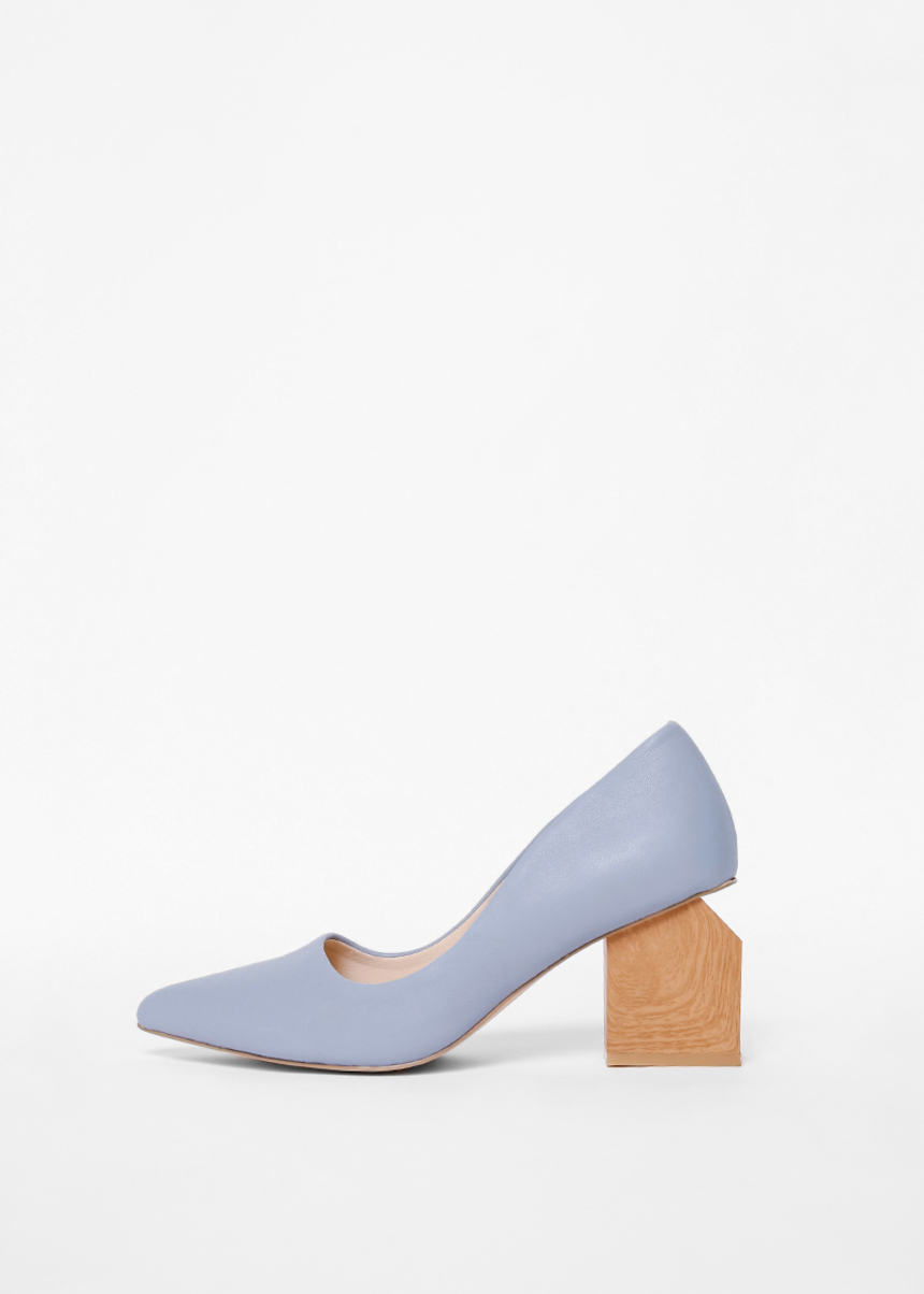 tan pumps block heel