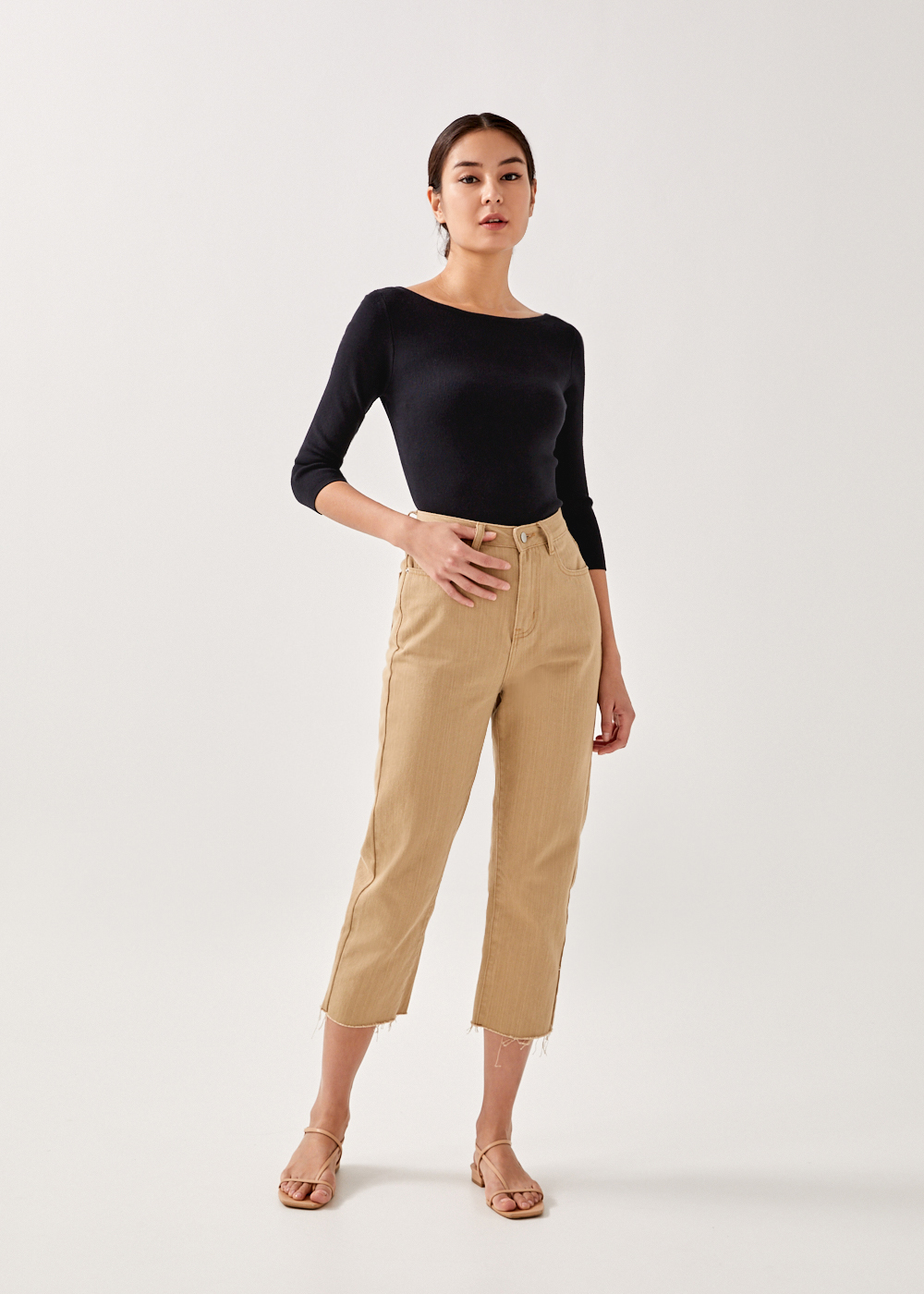 

Dalina Boat Neck Knit Top-014-M