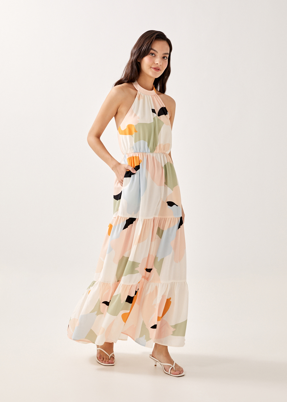 

Britta Halter Neck Tiered Maxi Dress in Alluring Bloom-035-XS