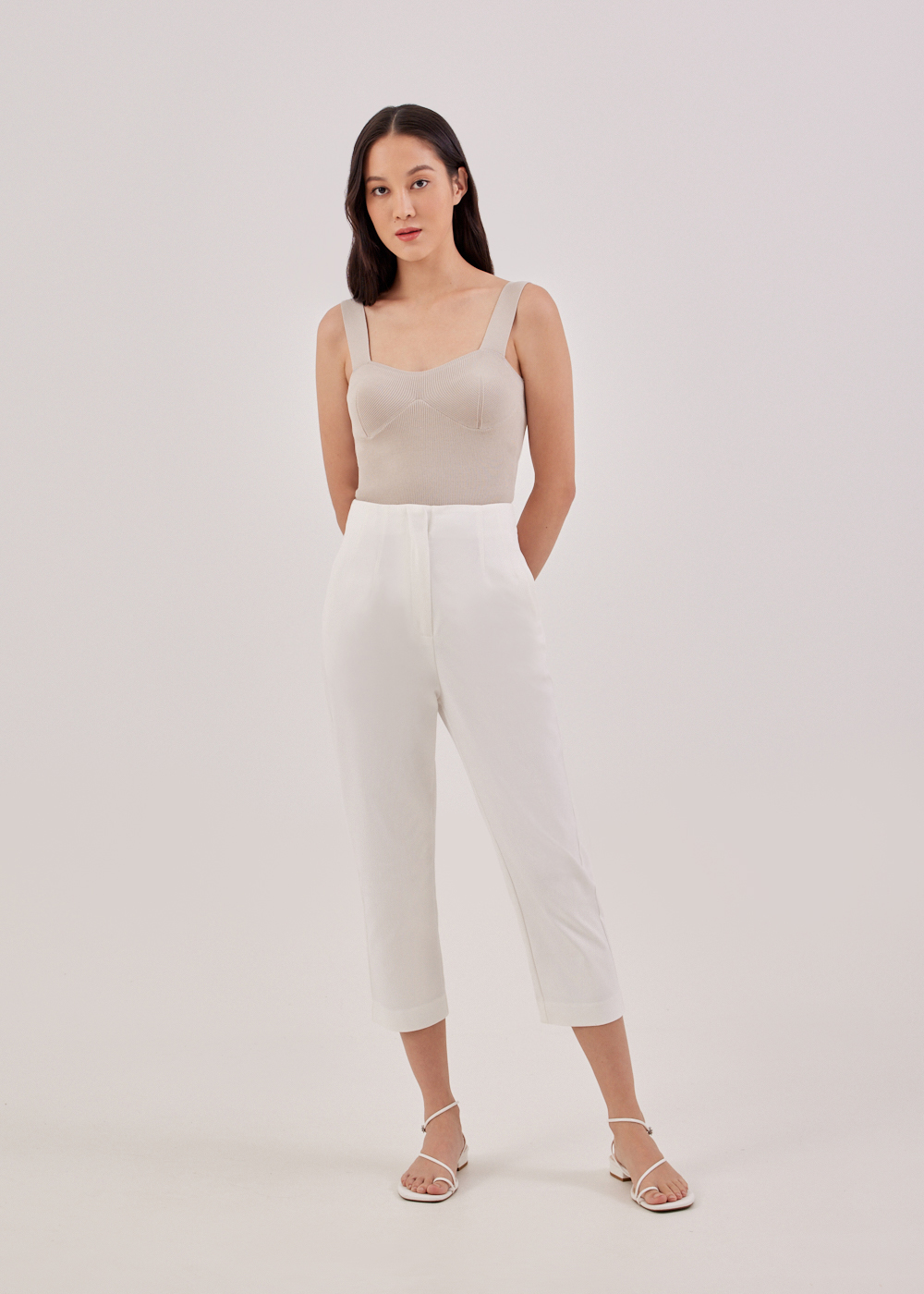 

Roxanne Cotton Tailored Peg Leg Pants-031-XXS