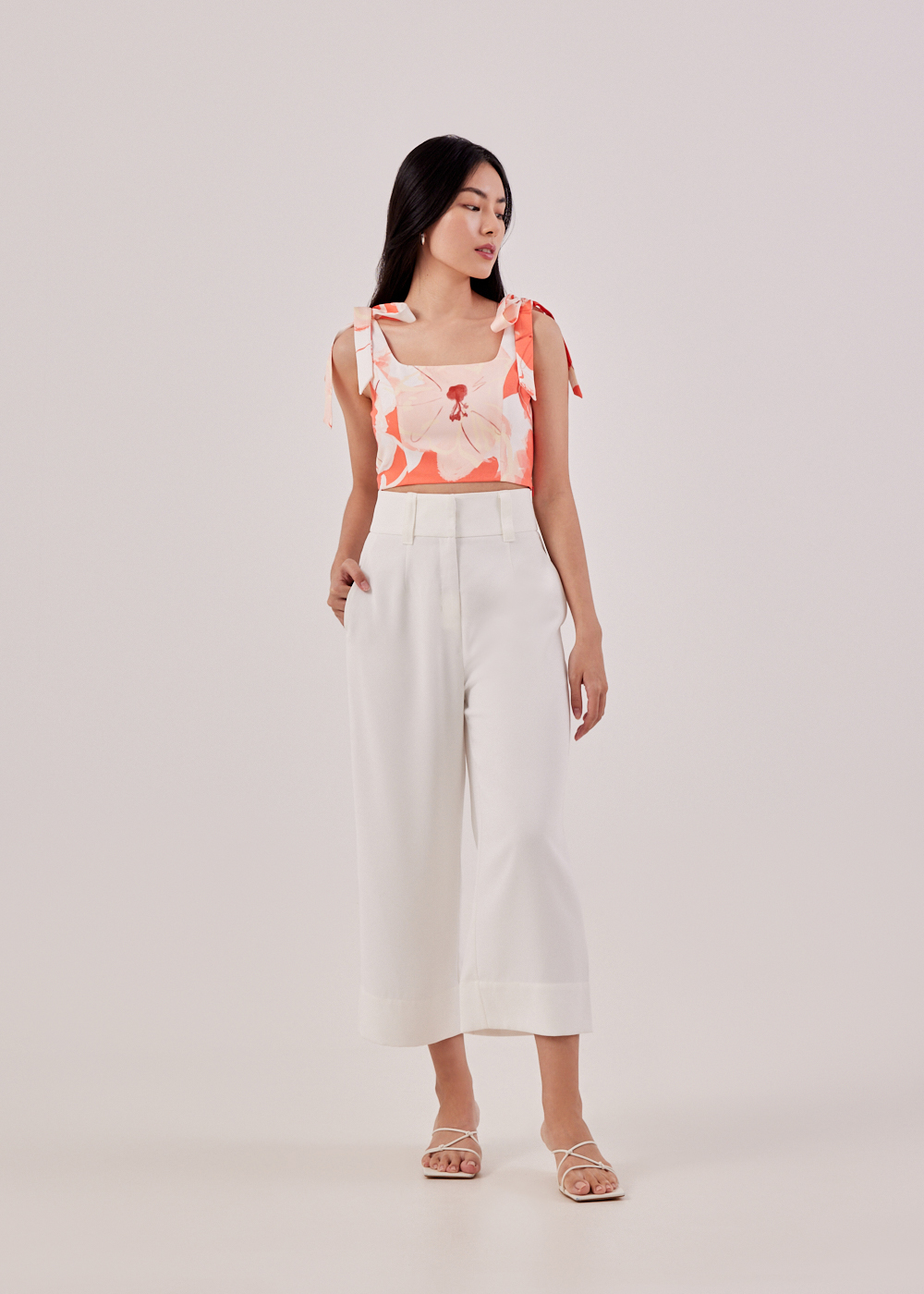 

Haelyn Tie Shoulder Crop Top in Buds Of Joy-278-XS