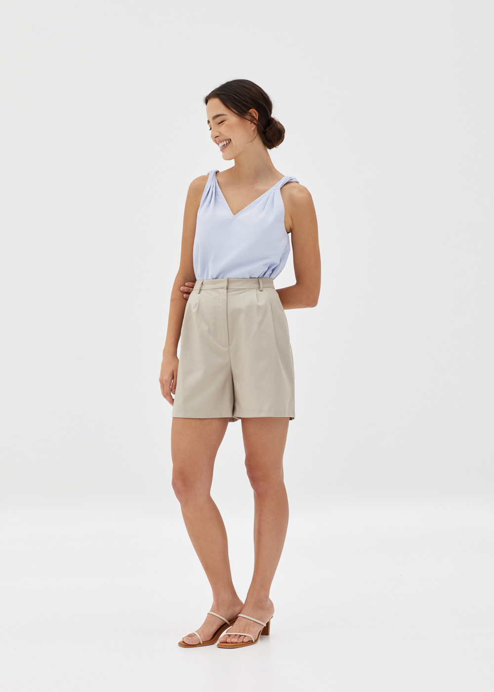 

Olana Linen Twist Strap Top-261-S