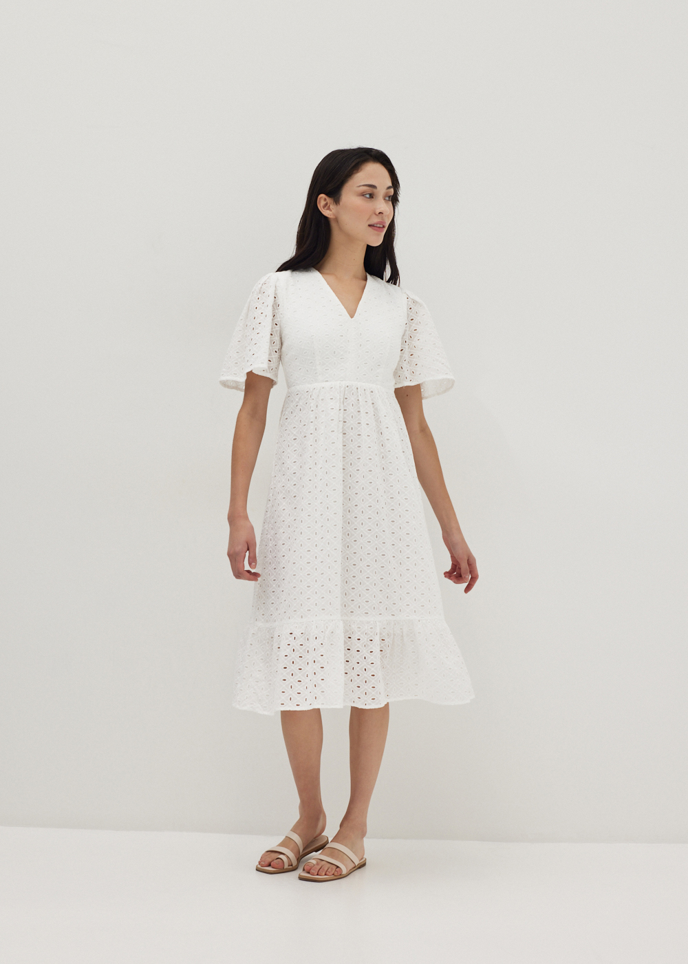

Rosaleen Padded Broderie Tie Back Dress-031-S