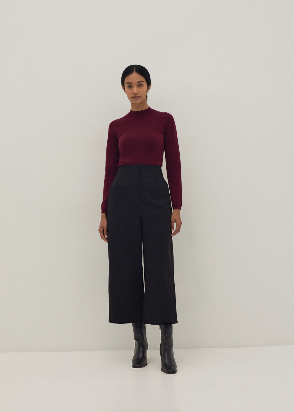 

Jazlyn Textured Twill Wide Leg Pants-014-M