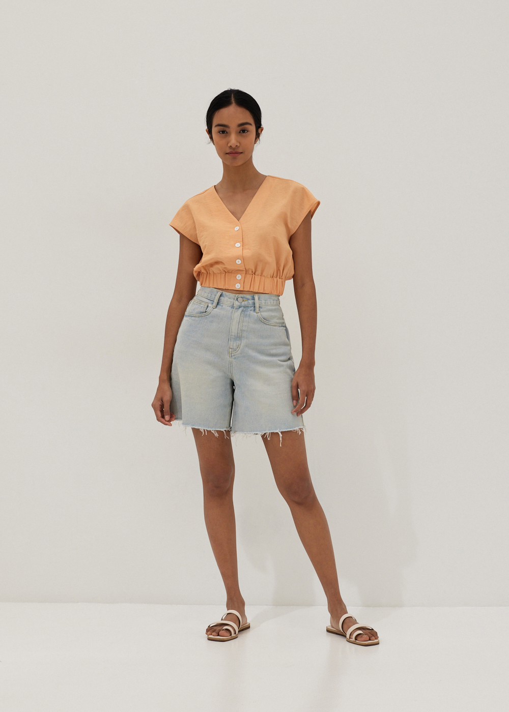 

Laurel Elastic Waist Crop Shirt-094-XS