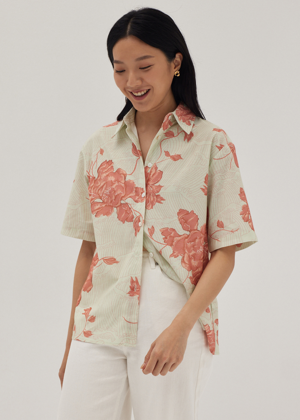 

Elliot Unisex Shirt in Prosperous Blooms-021-L