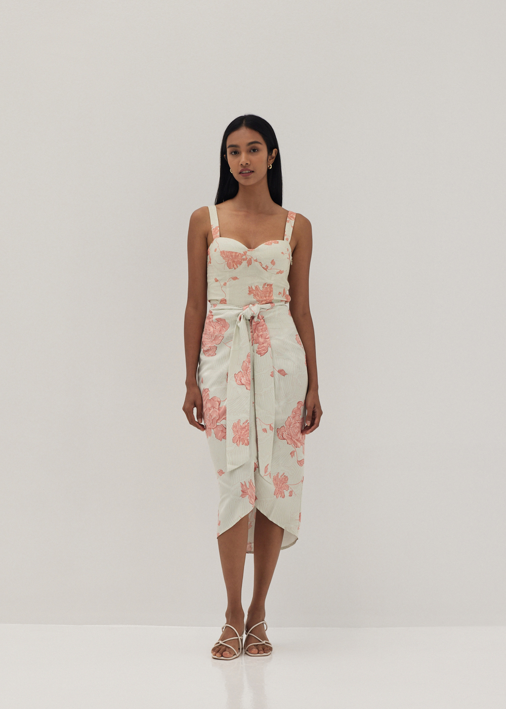 

Atasha Front Wrap Skirt in Prosperous Blooms-021-XS