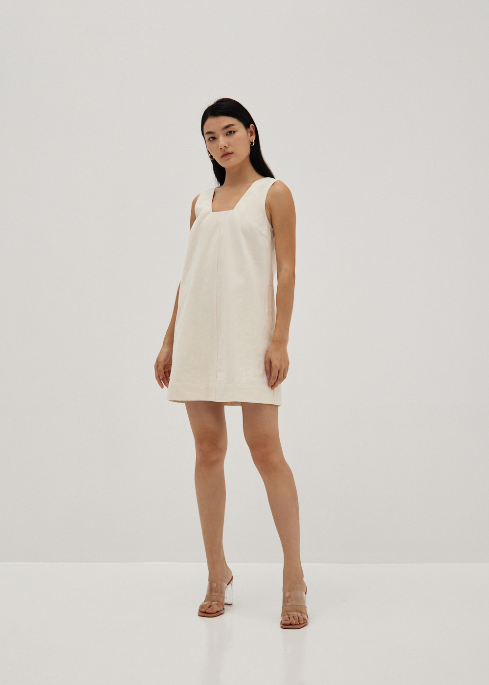 

Dea Square Neck Shift Dress-035-S