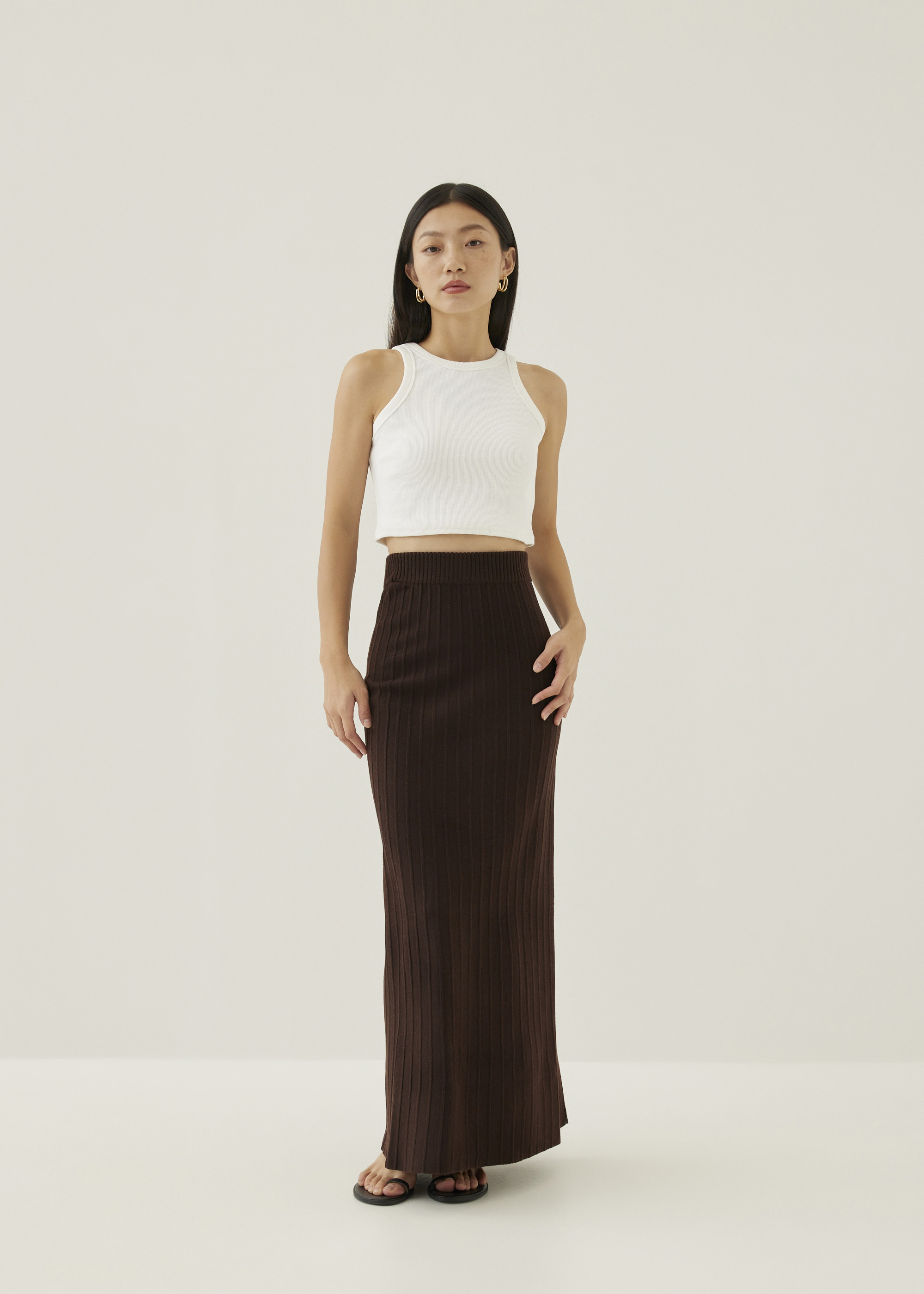 

Korin Elastic Knit Column Maxi Skirt-272-S